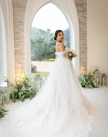 Bride in elegant white wedding dress